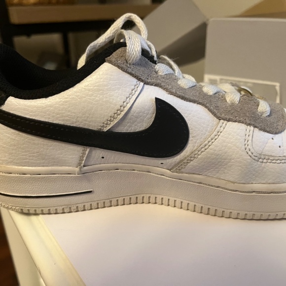 Ken Griffey Jr. x Air Force 1 Low GS 'Jr. & Sr.' - Picture 5 of 12